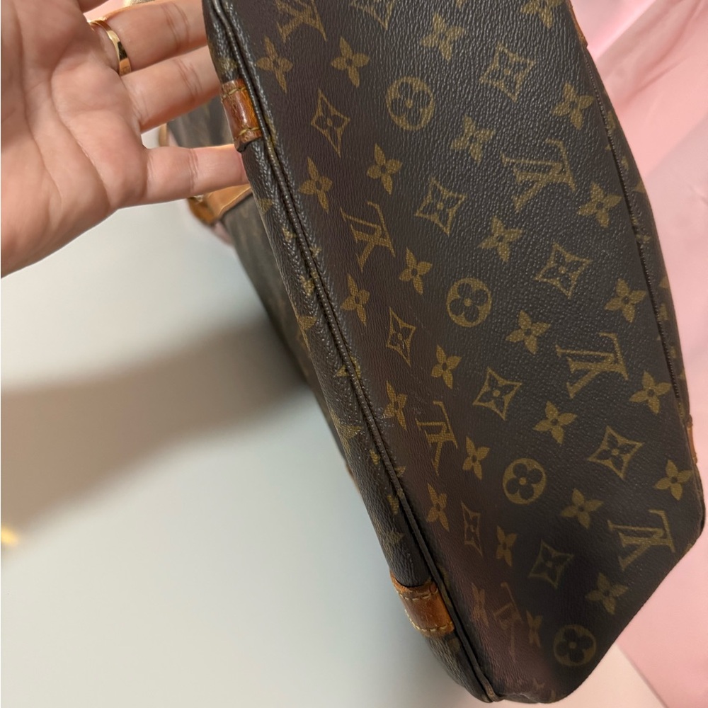 Louis Vuitton Monogram Shoulder Bag shopping bag - Picture 15 of 16